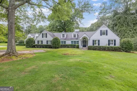 125 Deerfield Rd, Bogart, GA 30622