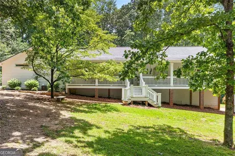748 Northwoods Dr, Ball Ground, GA 30107