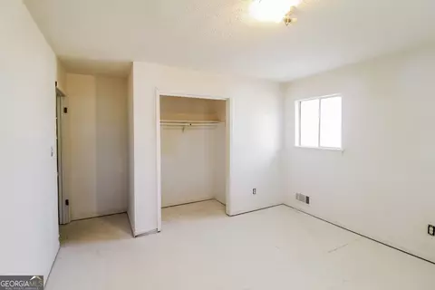 Bedroom - 2571 Beech St, Morrow, GA 30260 photo 1 of 9