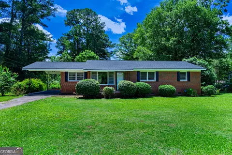 116 Preston Pl, Lagrange, GA 30241