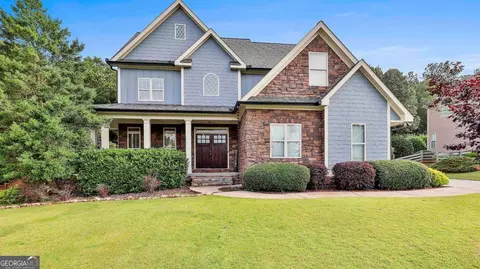 255 Ivy Ln, Senoia, GA 30276