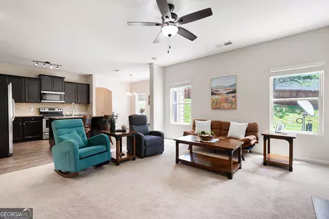 811 Stable View Loop, Dallas, GA 30132 photo 5