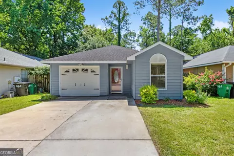 127 Millers Trace Dr, Saint Marys, GA 31558