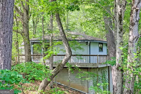 35 Brasstown Ln, Dillard, GA 30537