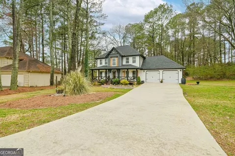 3139 Fairview Dr, Snellville, GA 30078