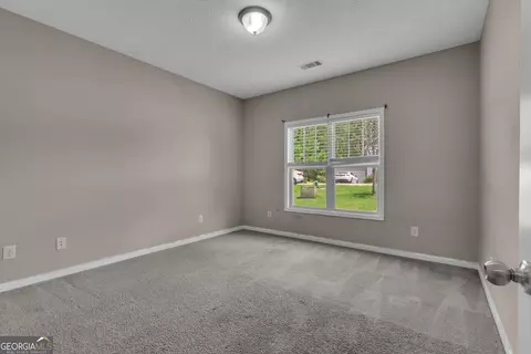 Bedroom - 502 Creekside Dr, Lagrange, GA 30240 photo 2 of 5