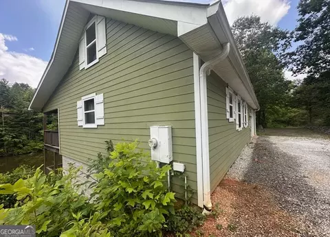 852 Crunkleton Ln, Tiger, GA 30576 photo 3