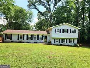 4798 Mary Dale Ct, Lilburn, GA 30047