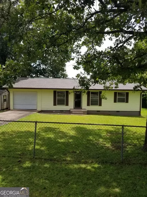 6617 18th Sw St, Lanett, AL 36863