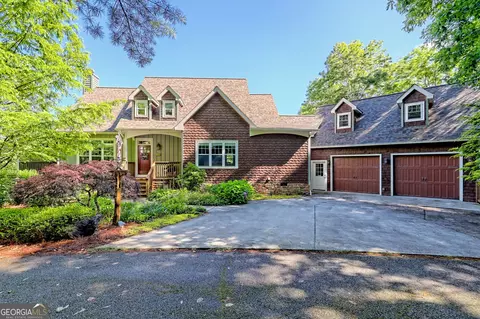 249 Dalton Dr, Dillard, GA 30537