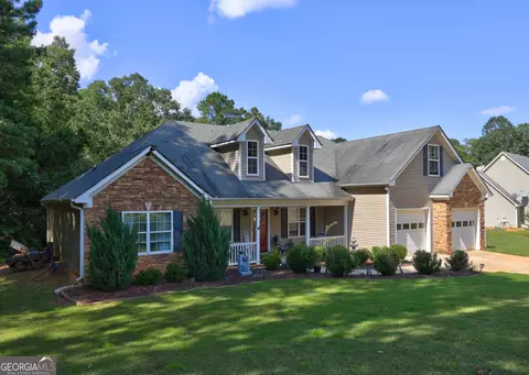Exterior - 160 Aaron Ct, Forsyth, GA 31029 photo 3 of 10