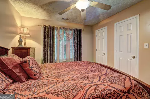 Bedroom - 160 Aaron Ct, Forsyth, GA 31029 photo 3 of 11