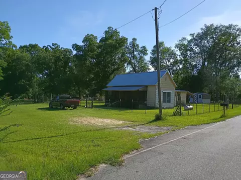 145 Lonnie Brown Dr, Fitzgerald, GA 31750