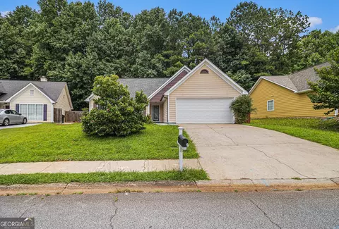 1055 Avalon Dr, Lawrenceville, GA 30044