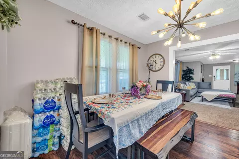 Dining - 116 Rickman St, Toccoa, GA 30577 photo 2 of 2