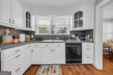 Kitchen - 116 Rickman St, Toccoa, GA 30577 photo 1 of 3