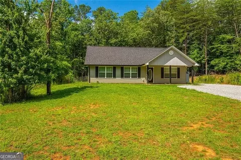 95 Silver Fox Ct, Dahlonega, GA 30533