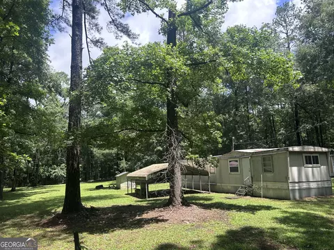 1108 Horseshoe Cir, Macon, GA 31217