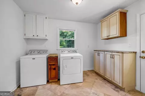 2585 Regency Dr E, Tucker, GA 30084 photo 23