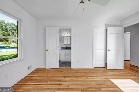 2585 Regency Dr E, Tucker, GA 30084 photo 9