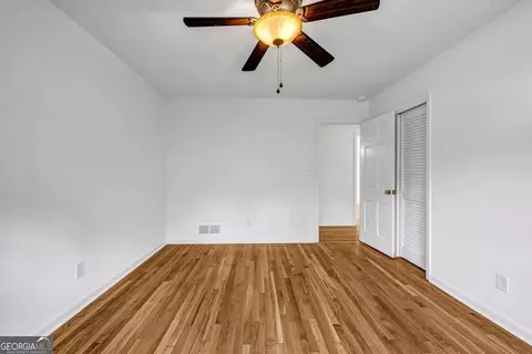 2585 Regency Dr E, Tucker, GA 30084 photo 12