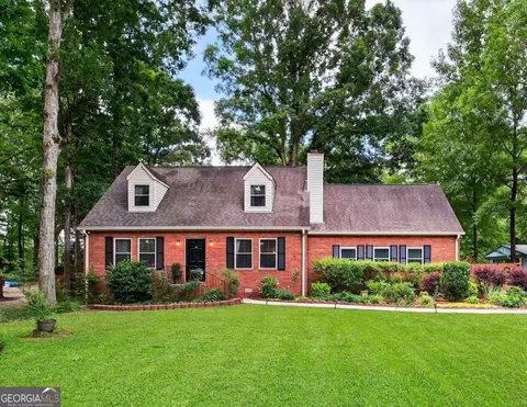 150 Bentwood Trl, Winterville, GA 30683