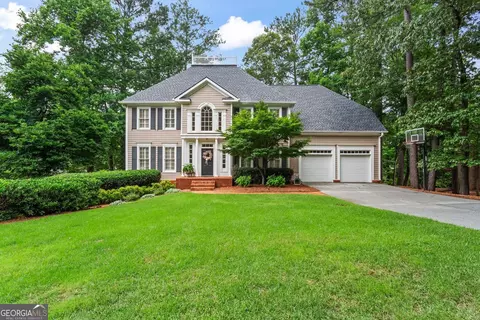 121 Clipper Bay Dr, Alpharetta, GA 30005