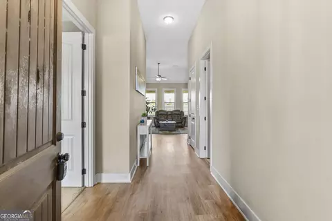 Entry Way - 206 Barnyard Way, Perry, GA 31069 photo 2 of 4
