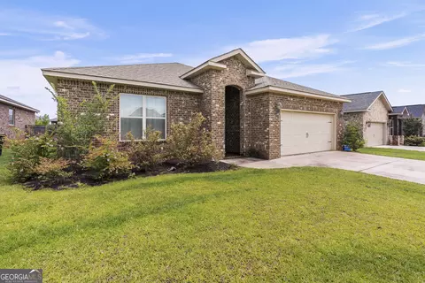 Exterior - 206 Barnyard Way, Perry, GA 31069 photo 6 of 10