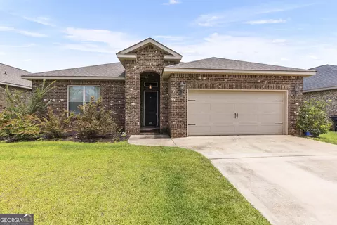 206 Barnyard Way, Perry, GA 31069