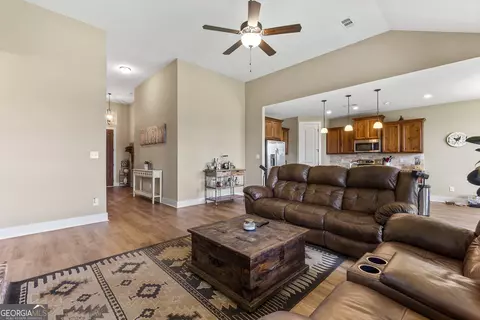 Entry Way - 206 Barnyard Way, Perry, GA 31069 photo 4 of 4
