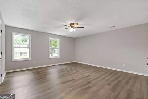 Living - 4847 Royal Dr, Duluth, GA 30096 photo 4 of 5