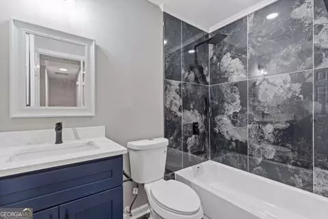 Bath - 4847 Royal Dr, Duluth, GA 30096 photo 3 of 3
