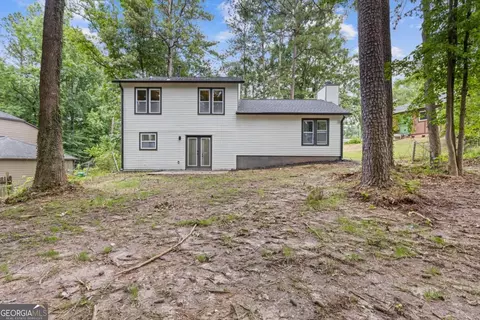 Exterior - 4847 Royal Dr, Duluth, GA 30096 photo 5 of 7