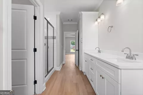 Entry Way - 10 Honeysuckle Dr, Claxton, GA 30417 photo 1 of 2