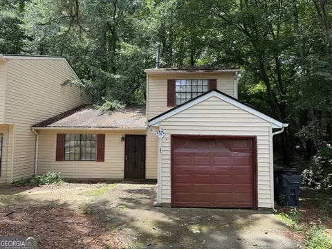 101 Pinetree Trl, Atlanta, GA 30349