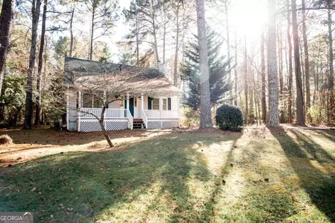225 Shadow Moss Dr, Athens, GA 30605