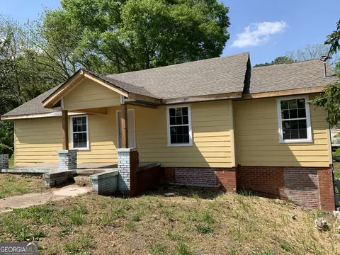 239 E Currahee St, Toccoa, GA 30577
