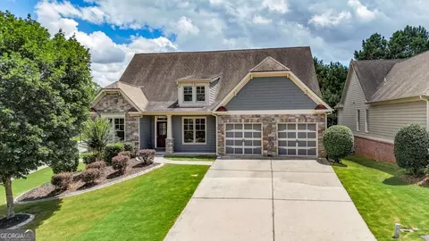 21 Creekview Dr SE, Cartersville, GA 30120