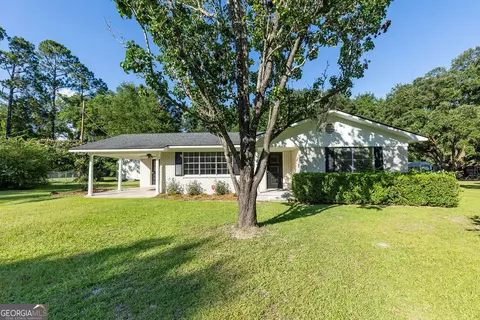 84 Poplar St, Guyton, GA 31312