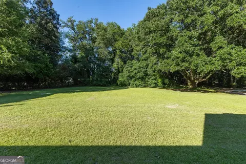 Exterior - 84 Poplar St, Guyton, GA 31312 photo 7 of 11