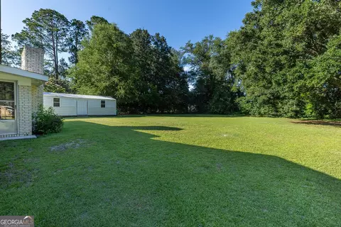 Exterior - 84 Poplar St, Guyton, GA 31312 photo 8 of 11