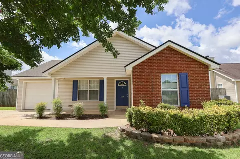 213 Kentshire Ln, Bonaire, GA 31005