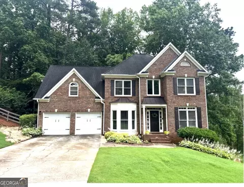 2045 Barrett Downs Dr, Cumming, GA 30040