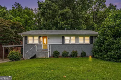 232 Whitworth Dr SW, Atlanta, GA 30331