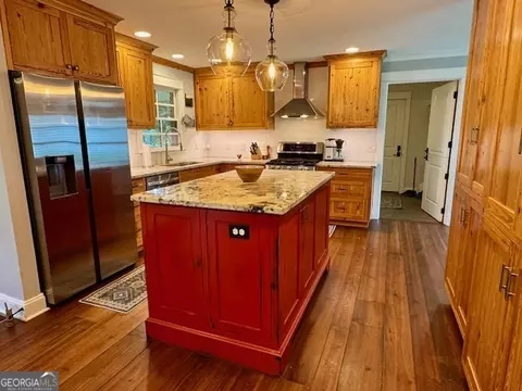 Kitchen - 360 Morgan Mill Rd, Brooks, GA 30205 photo 2 of 3