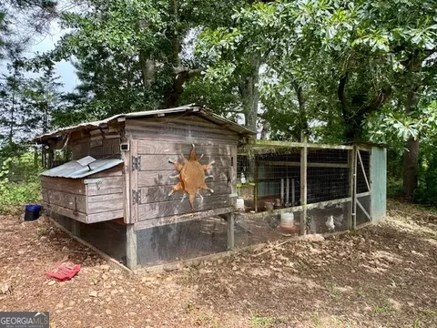 Exterior - 360 Morgan Mill Rd, Brooks, GA 30205 photo 15 of 20