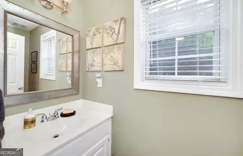 Bath - 245 Edenwylde Ct, Hampton, GA 30228 photo 3 of 3