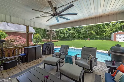 Exterior - 245 Edenwylde Ct, Hampton, GA 30228 photo 4 of 11