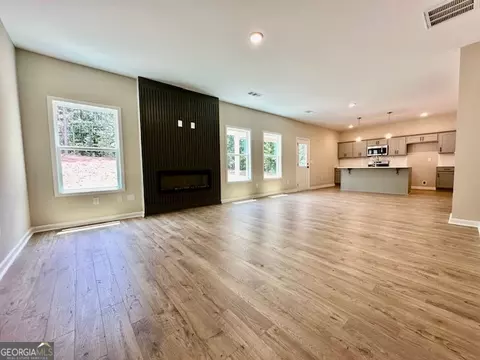 Living - 202 Lakeside Dr #LOT 73, Lagrange, GA 30240 photo 2 of 2